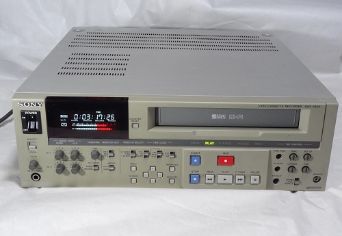 映像機器 ＞ VHS/S-VHSビデオデッキ ＞ SONY SVO-5800 業務用S-VHS